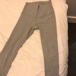 Light grey cotton Lululemon spandex